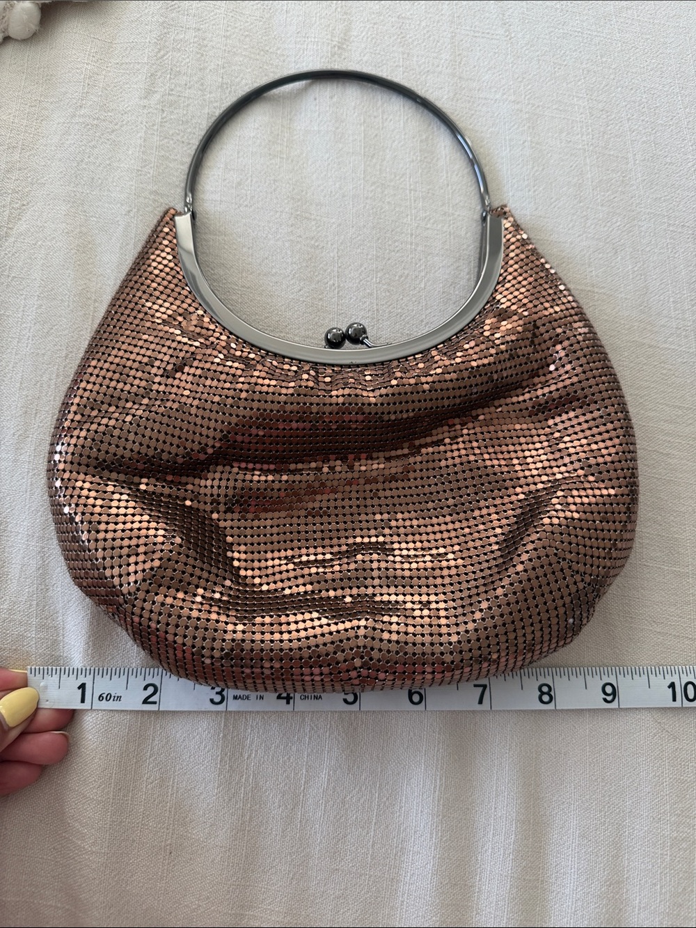 Vintage Whiting & Davis Mesh Hoop-Handle Shoulder Bag - Picture 7 of 8